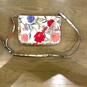 Kate Spade Kingston Drive Blossom Crossbody (Great Condition) [EXCLUSIVE]